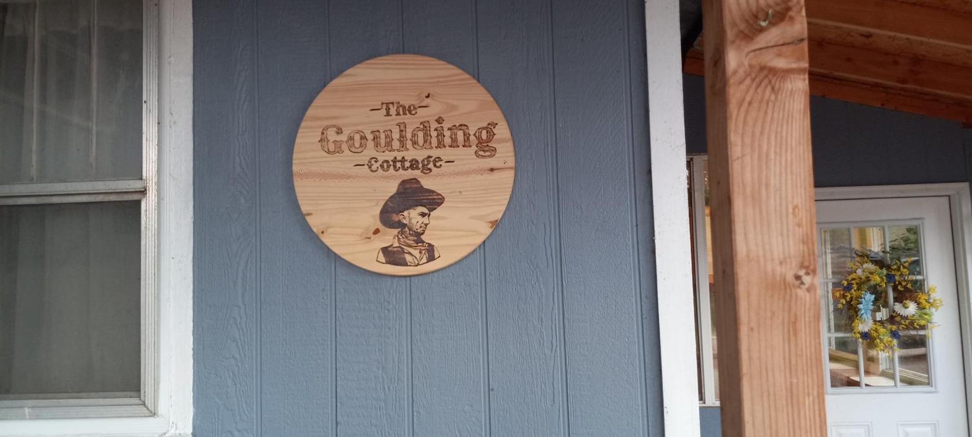 The Goulding And Farm - 4 Beds, 3 Baths *