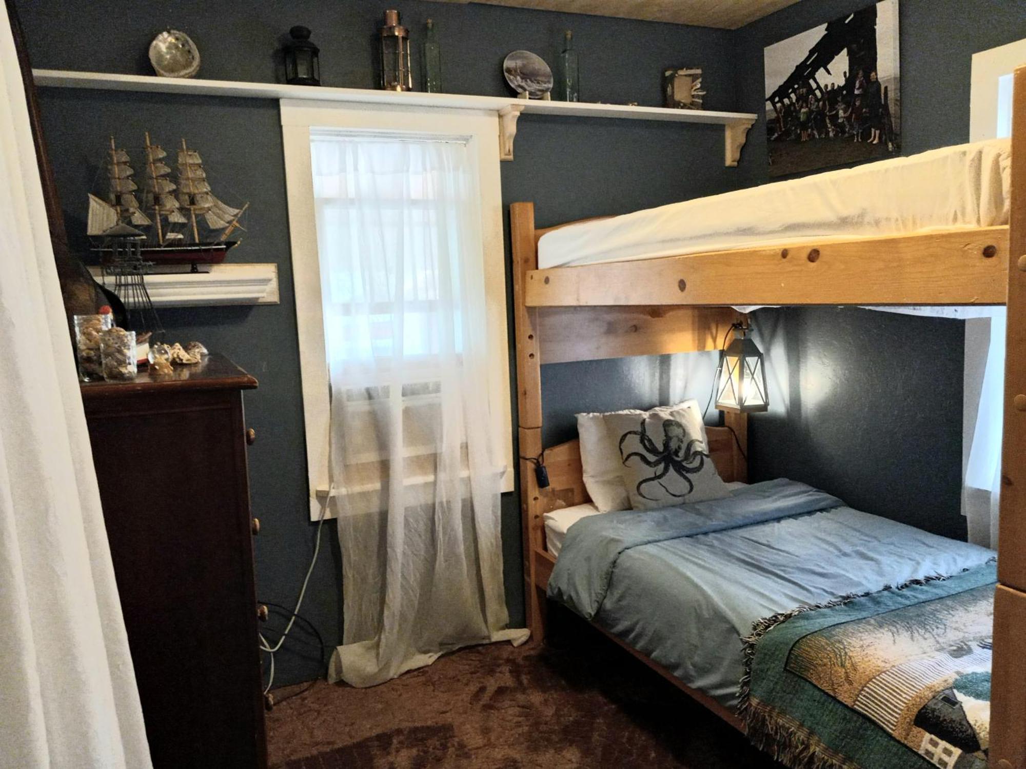 The Goulding And Farm - 4 Beds, 3 Baths Holiday home Henrieville